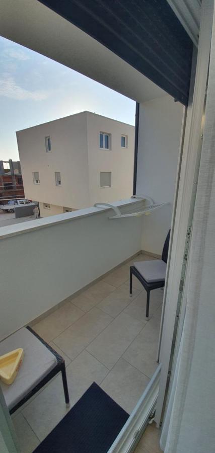 Apartment Sunrise With Private Parking 普拉 外观 照片